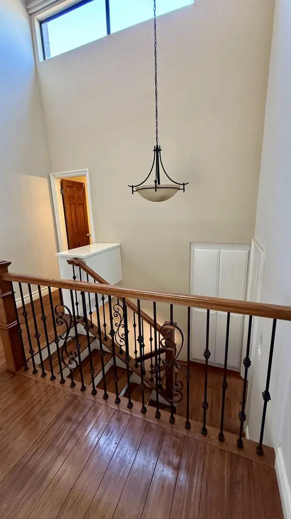 Private furnished room in Cent City