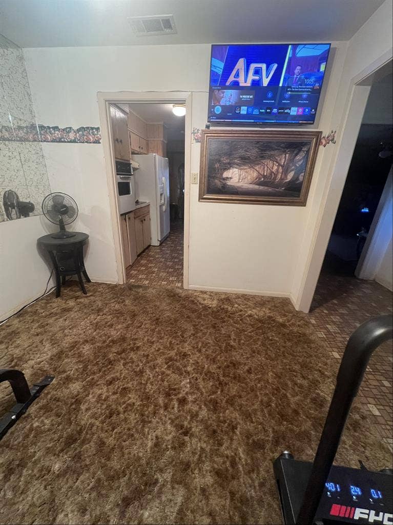 Private lockable bedroom/bath