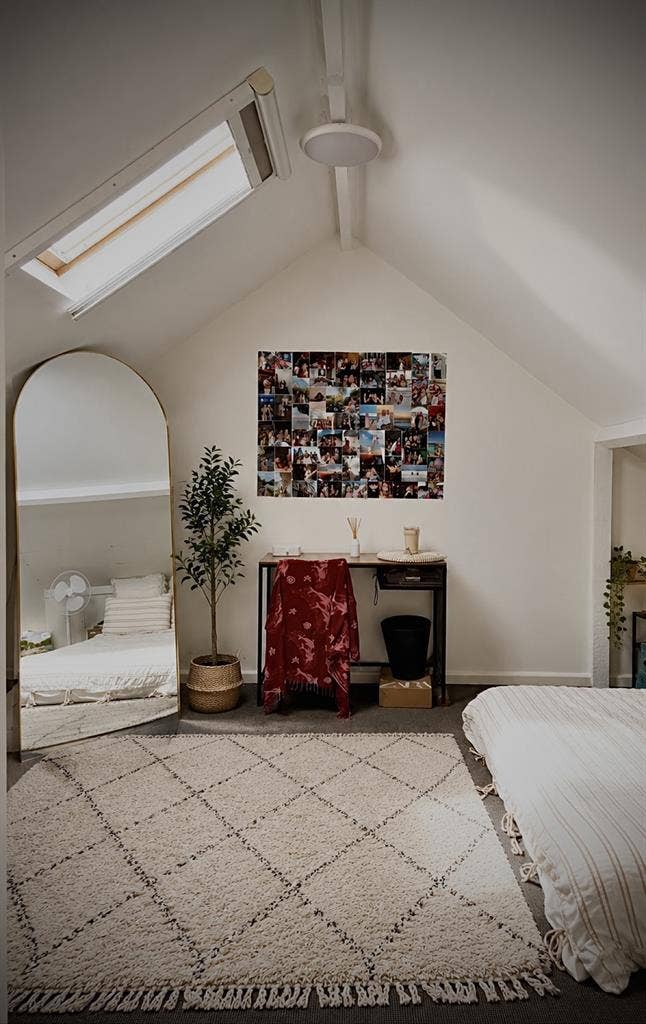 1 Large Room in Randwickk