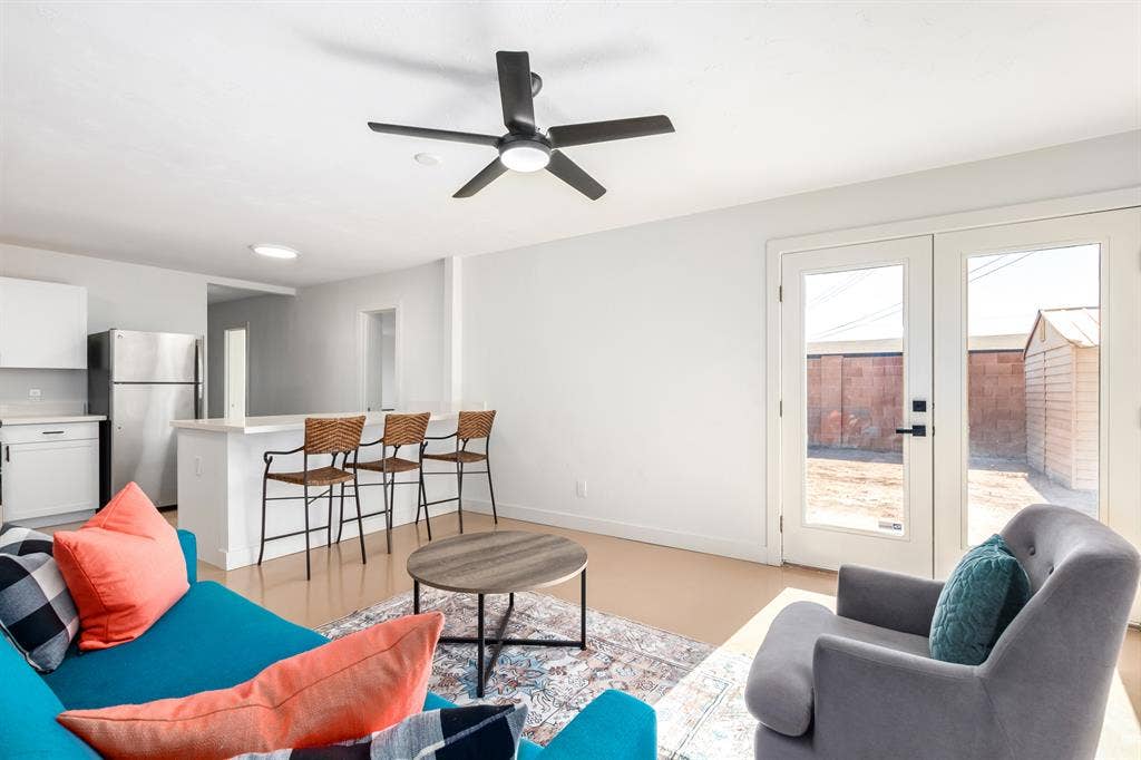 PRIVATE FURNISHED ROOM – $680/MONTH
