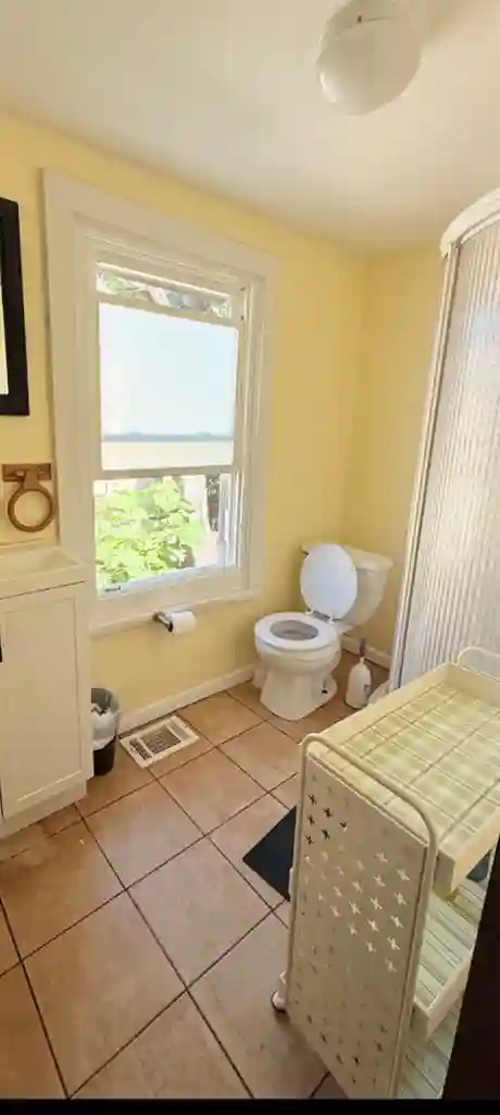 Fully furnished female private room