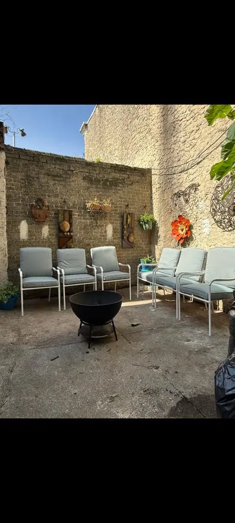 Fully furnished female private room