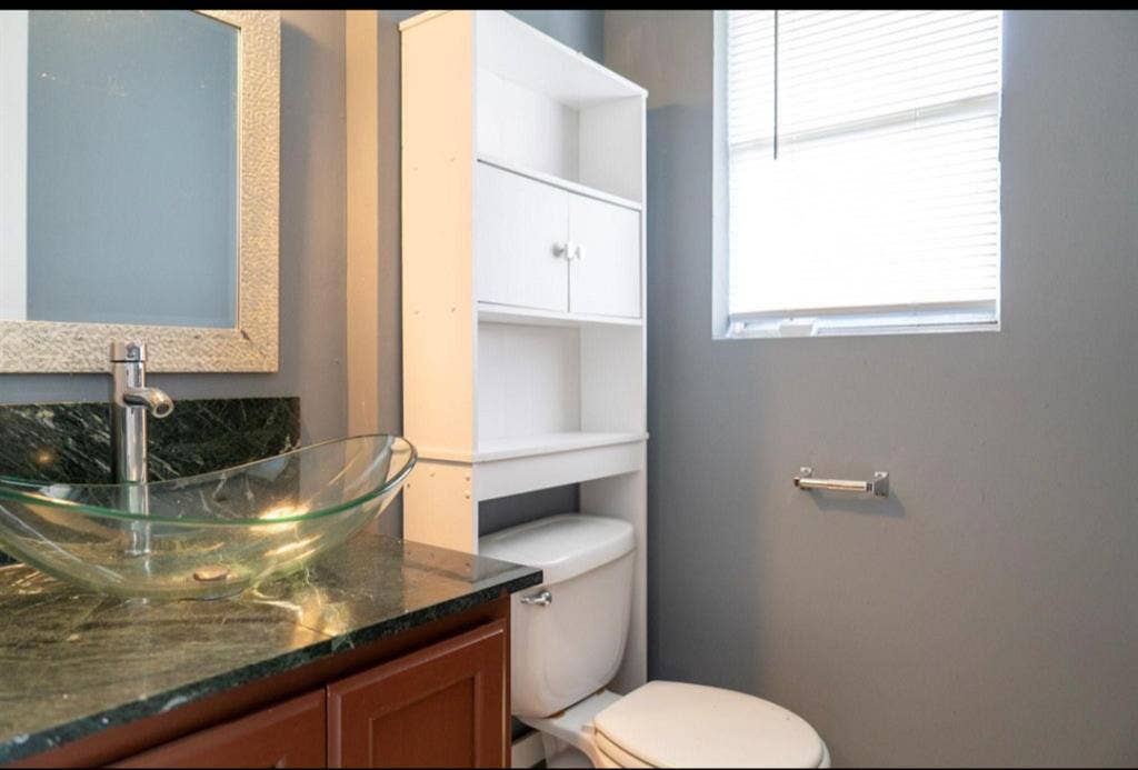 Furnished Rooms Available