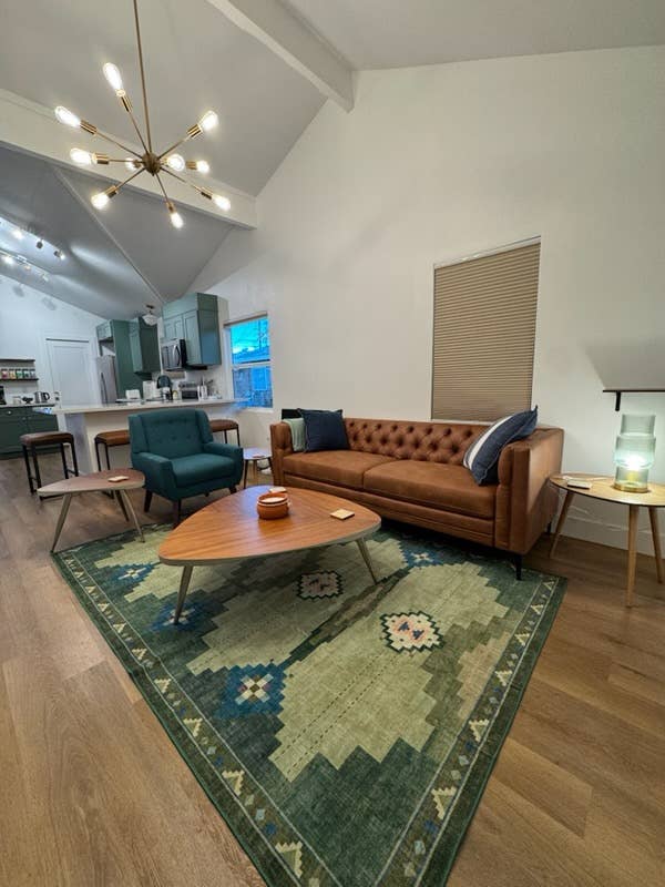 Shared room in Beautiful home.