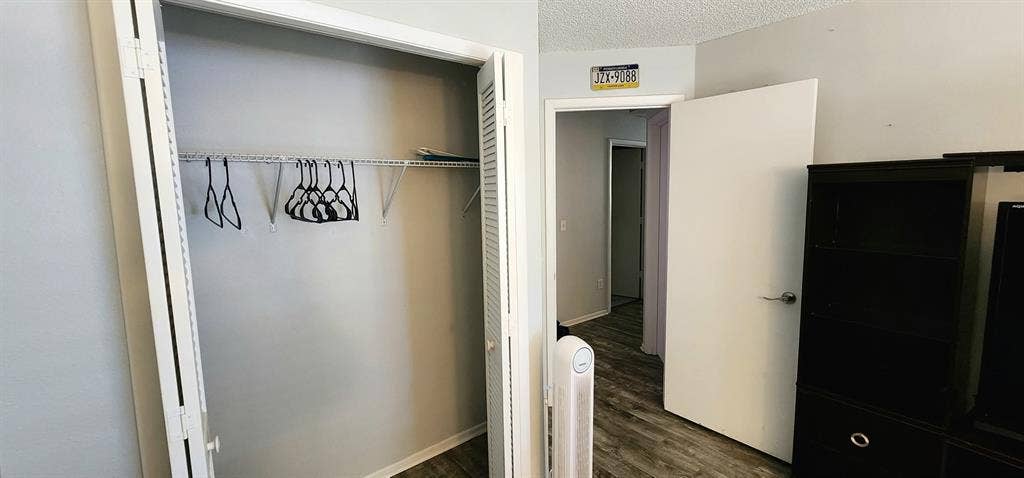2 rooms for rent