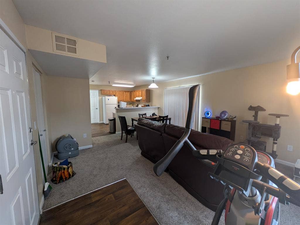 A cozy 2 bedroom apartment