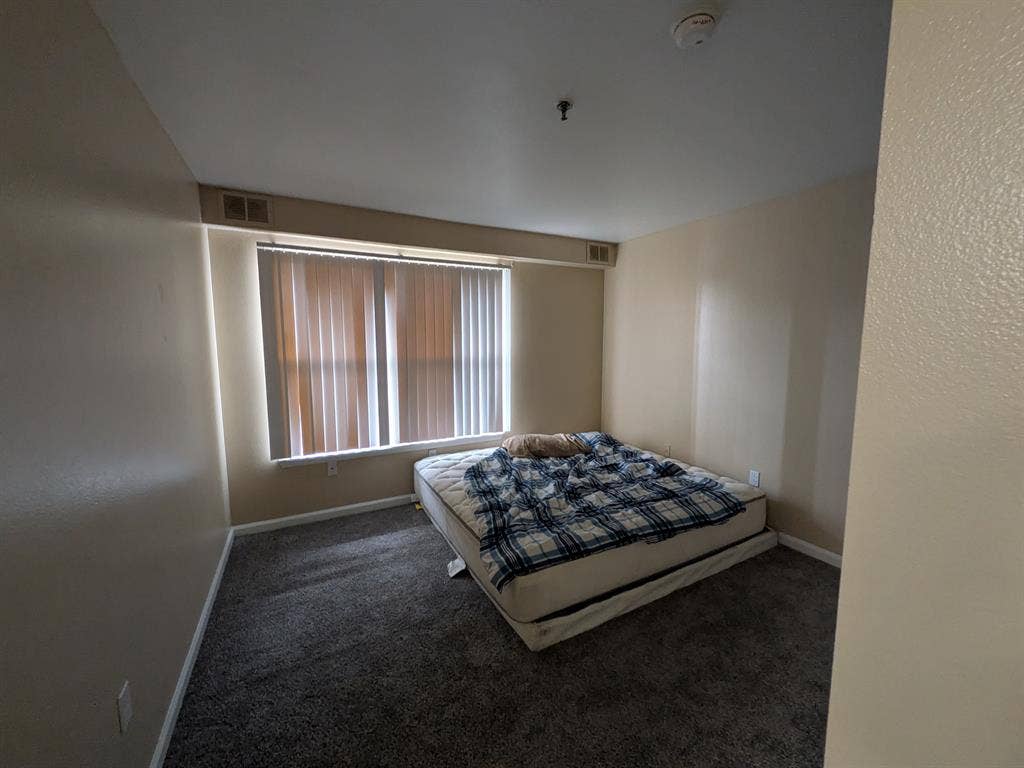A cozy 2 bedroom apartment