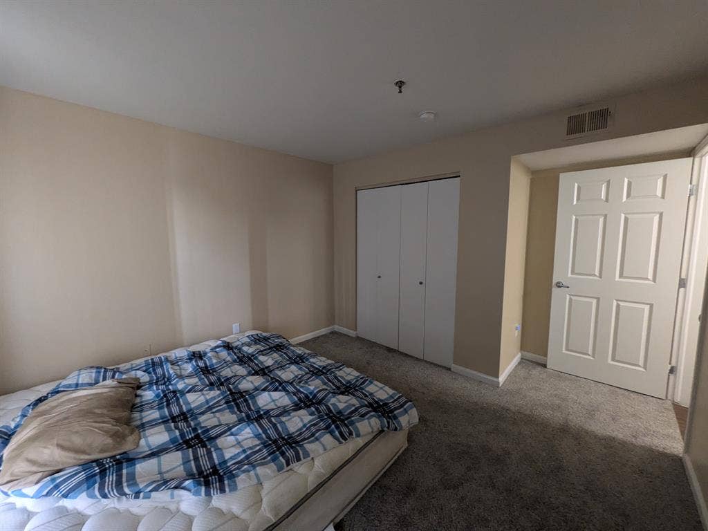 A cozy 2 bedroom apartment