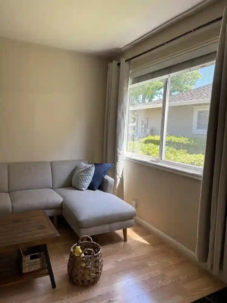 Room in 2bed1bath in Milpitas