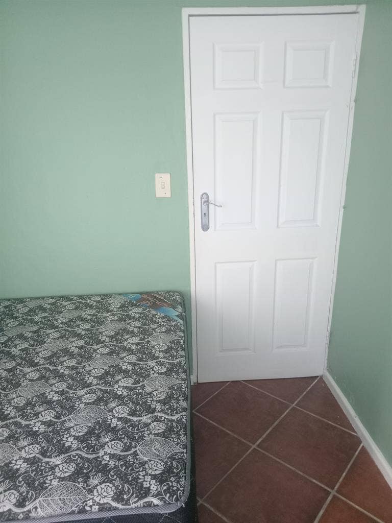 Room available in Eersteriver