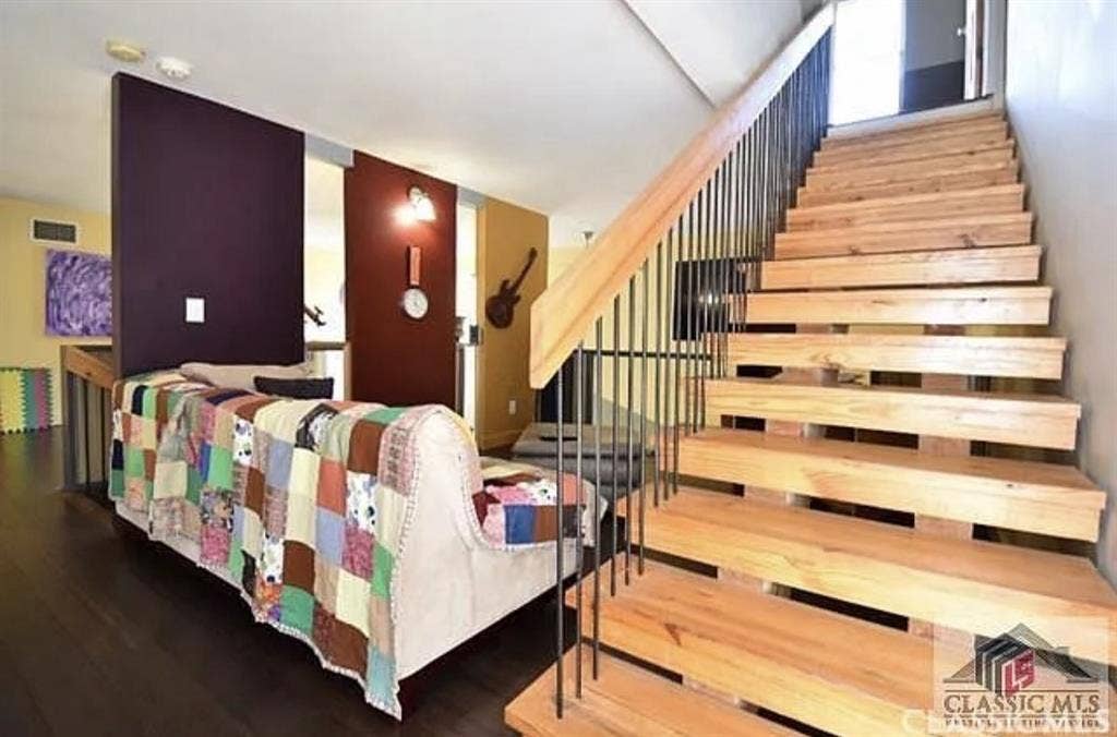 Subleasing Room for $700