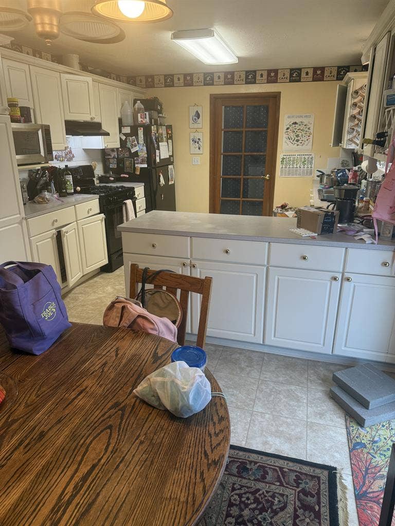 Two Connected Rooms w/ Bathroom