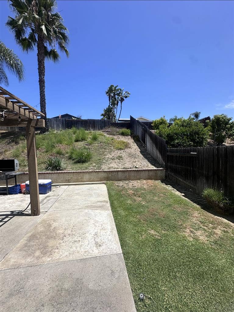 1 bed, 1 bath,patio,pet friendly