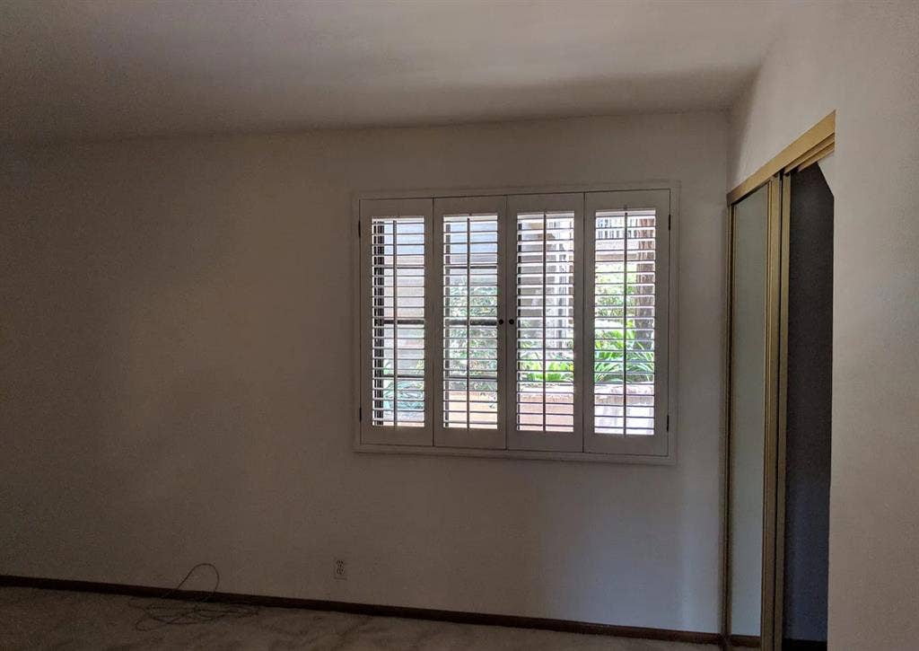 8860 Villa La Jolla Dr
