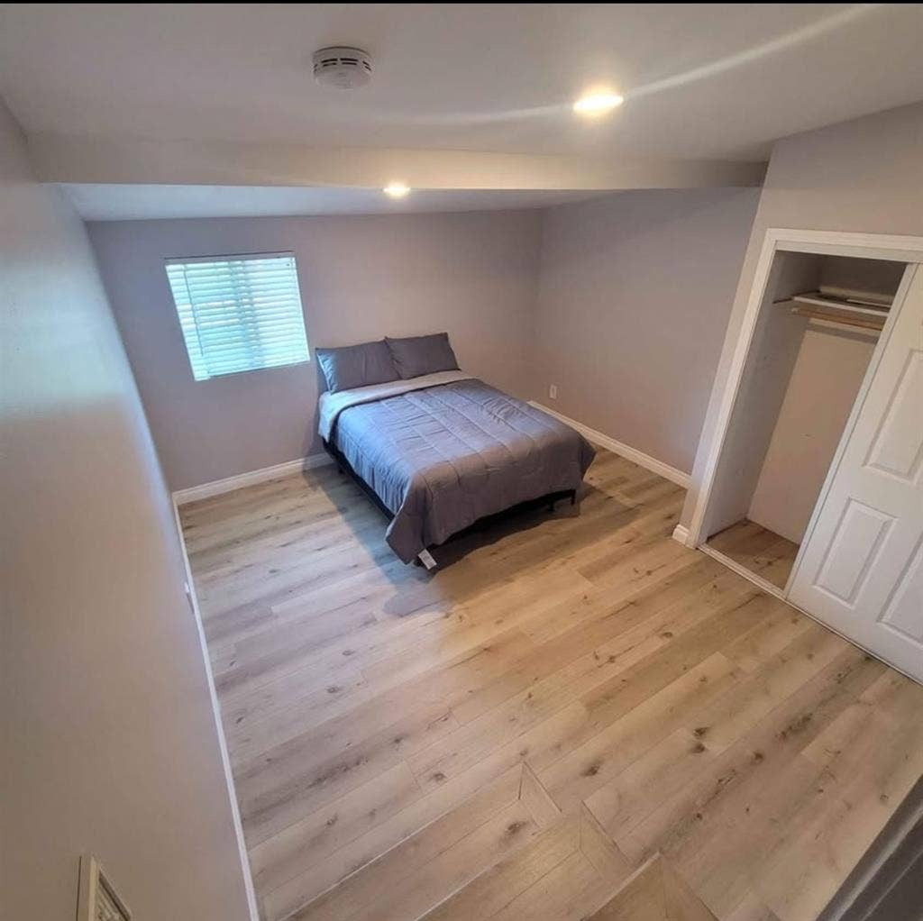 1 RM, Chula vista, females only:)