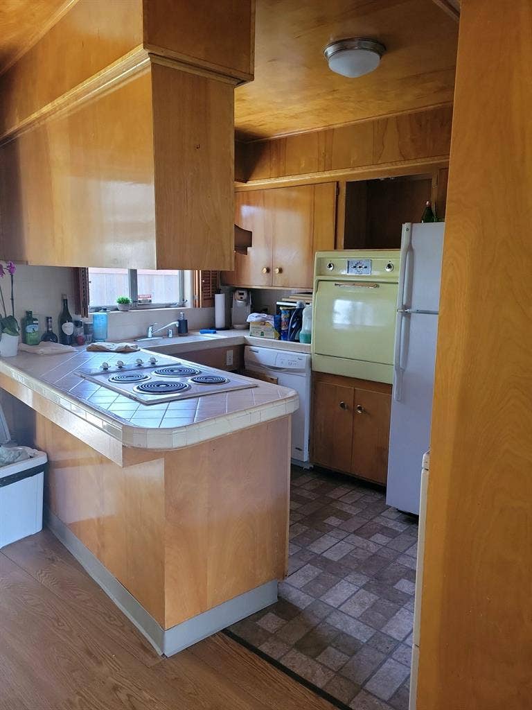 South Land Park 2 bedroom duplex