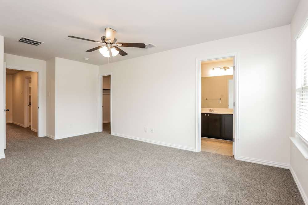 Bluebonnet Trail Townhomes For rent