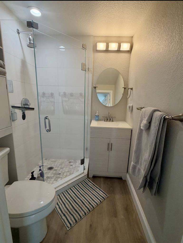 Insane east pompano furnished room