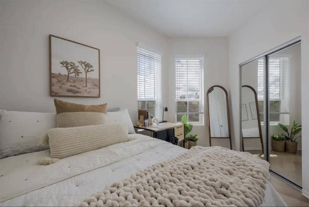 Available Lease at HERE RENO!!!!