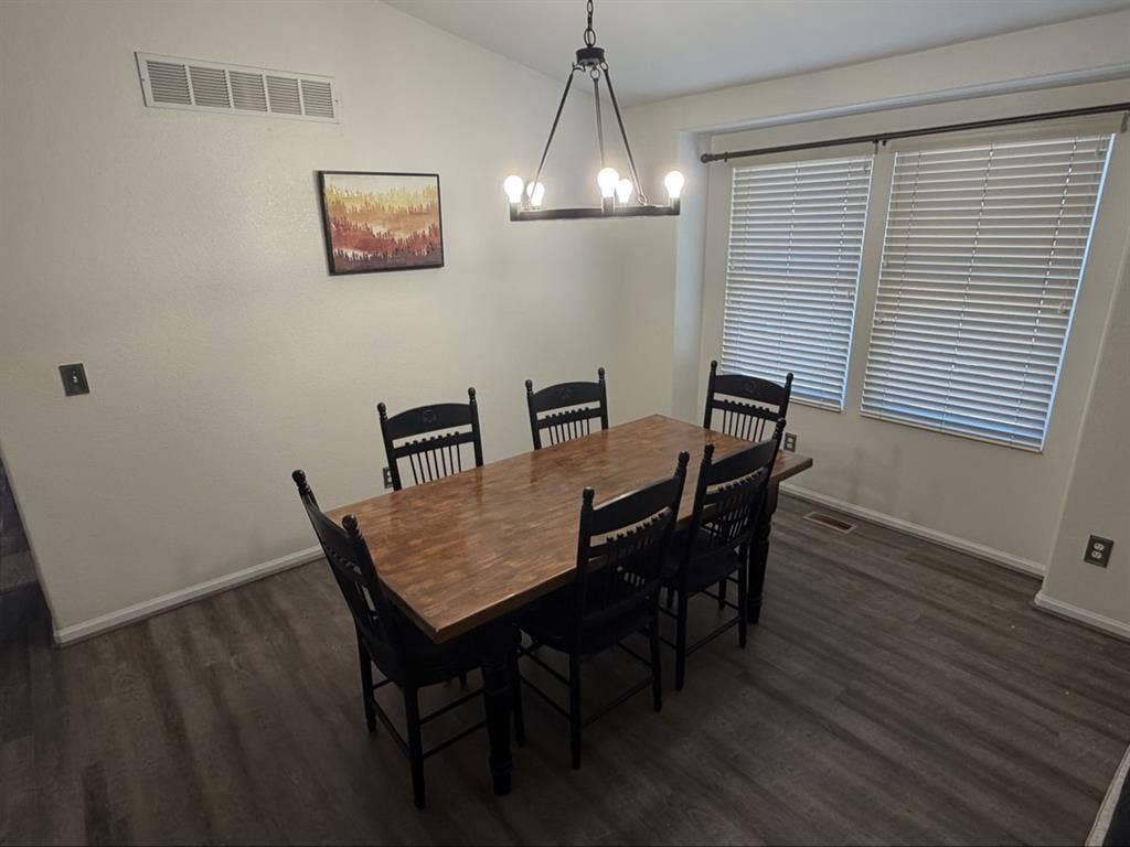 Bed/Bath/Utilities Included