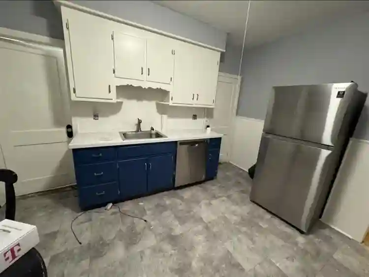 Private Rm for Rent - 950 West End