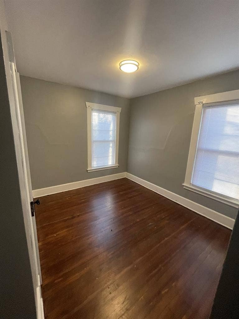 Private Rm for Rent - 950 West End