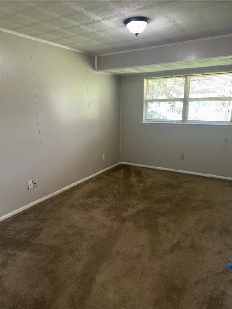 All- Inclusive room for rent