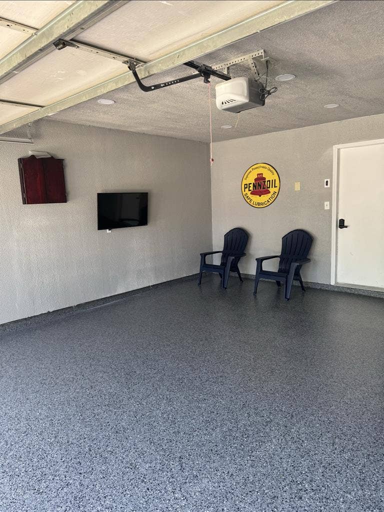All- Inclusive room for rent