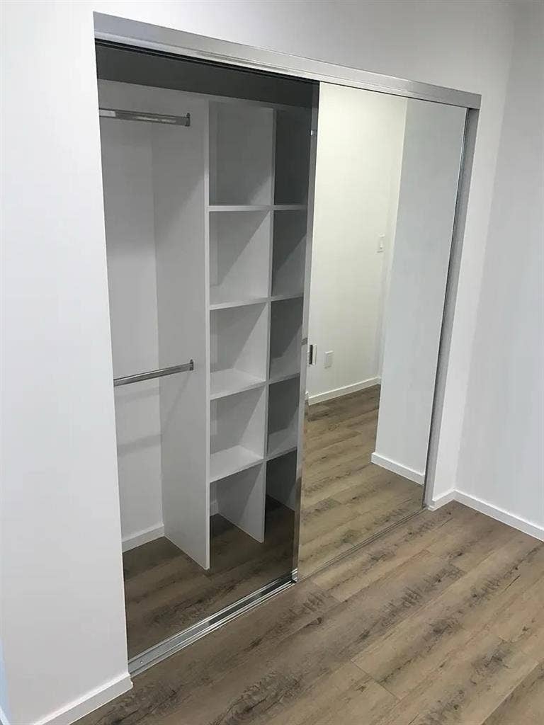FLEXIBLE RENT ROOM FOR RENT