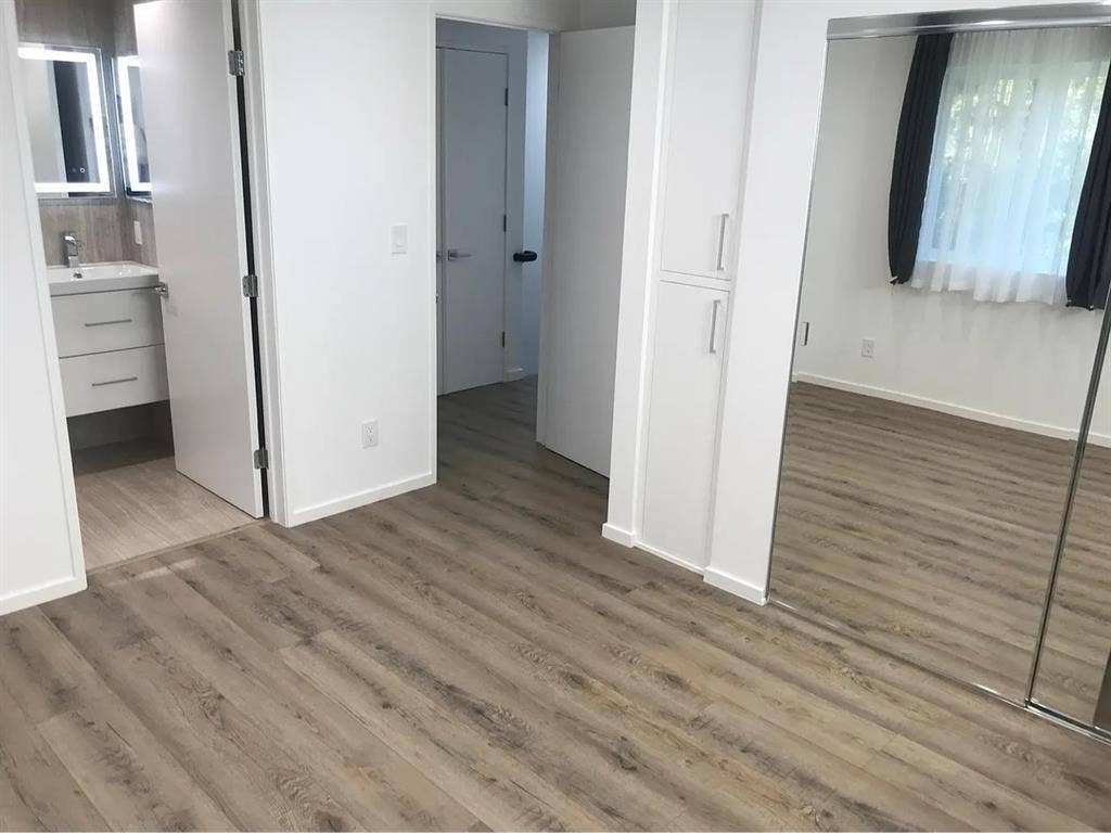 FLEXIBLE RENT ROOM FOR RENT