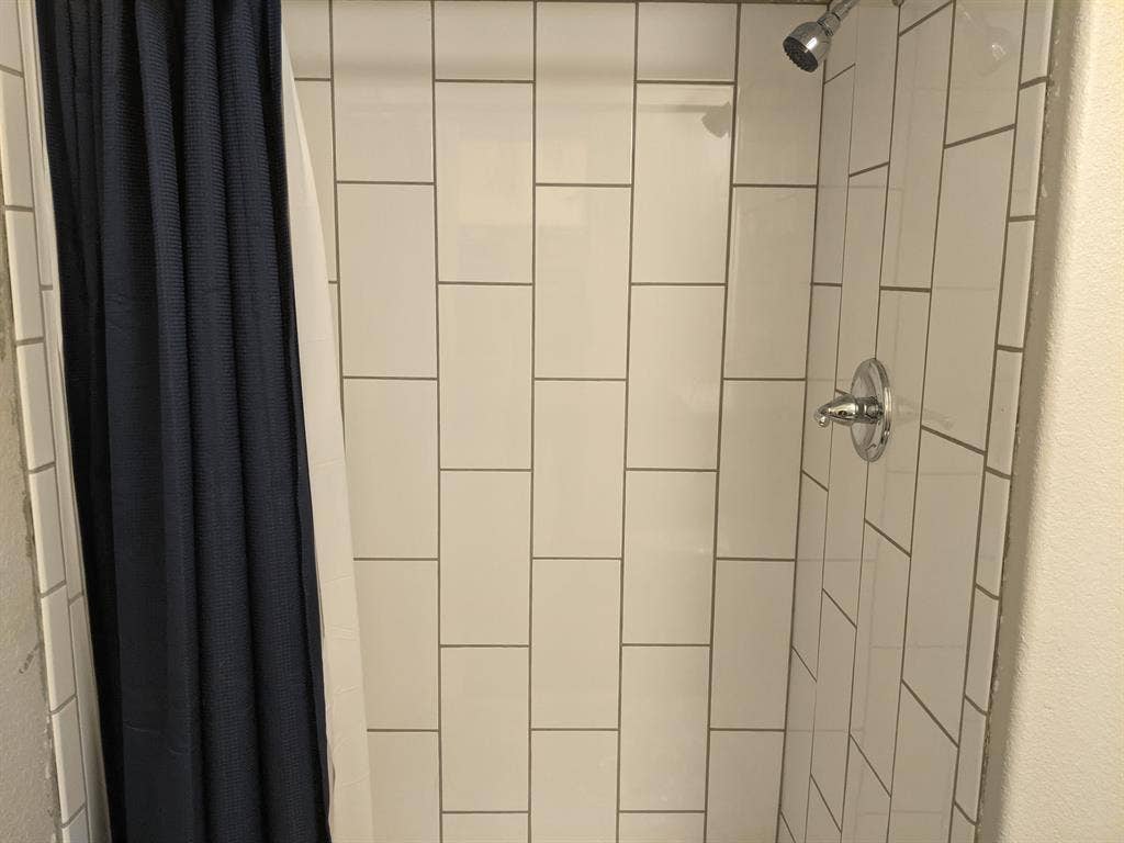 Private Bed Private Bath Garage