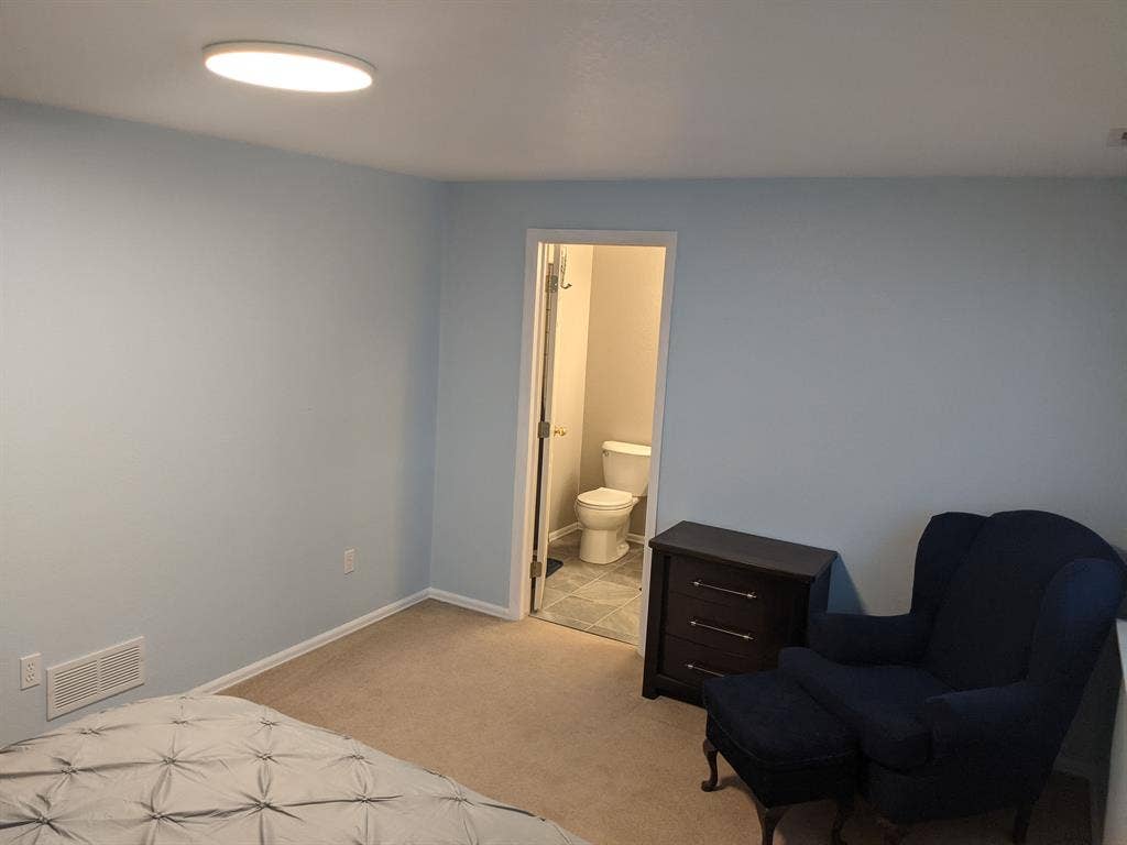 Private Bed Private Bath Garage