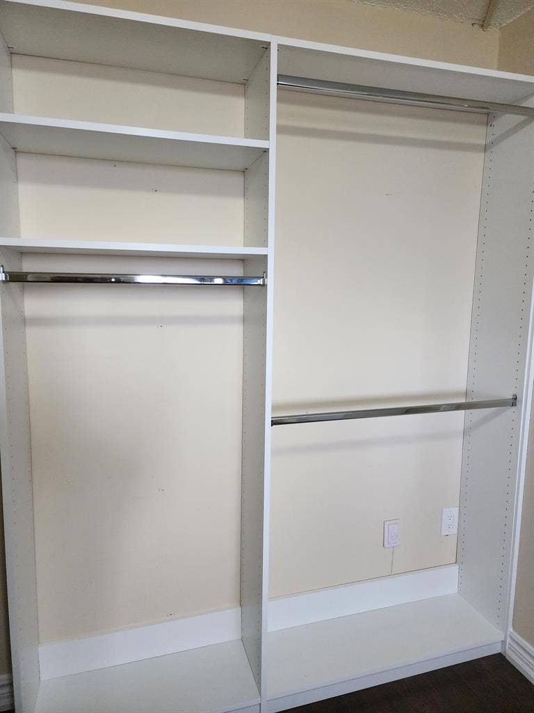 Private room with shared washroom