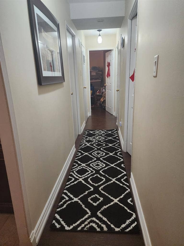 Private room with shared washroom