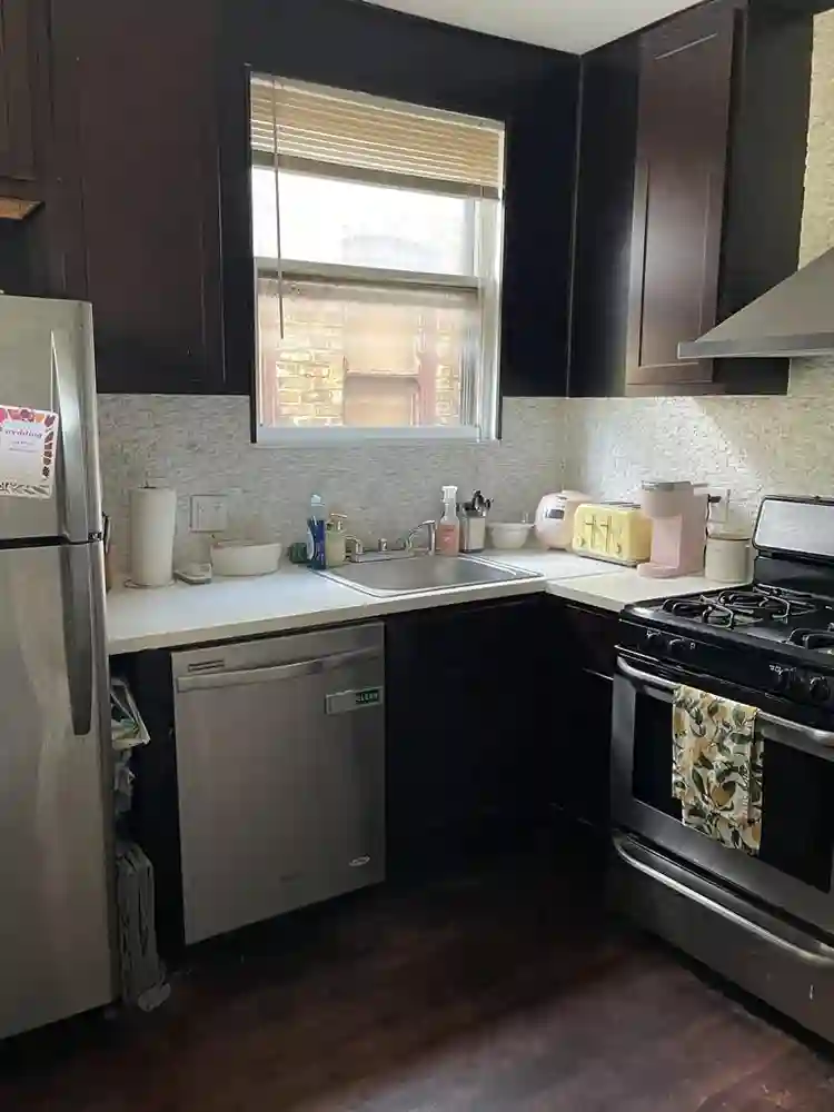 Pretty and Spacious Apartment