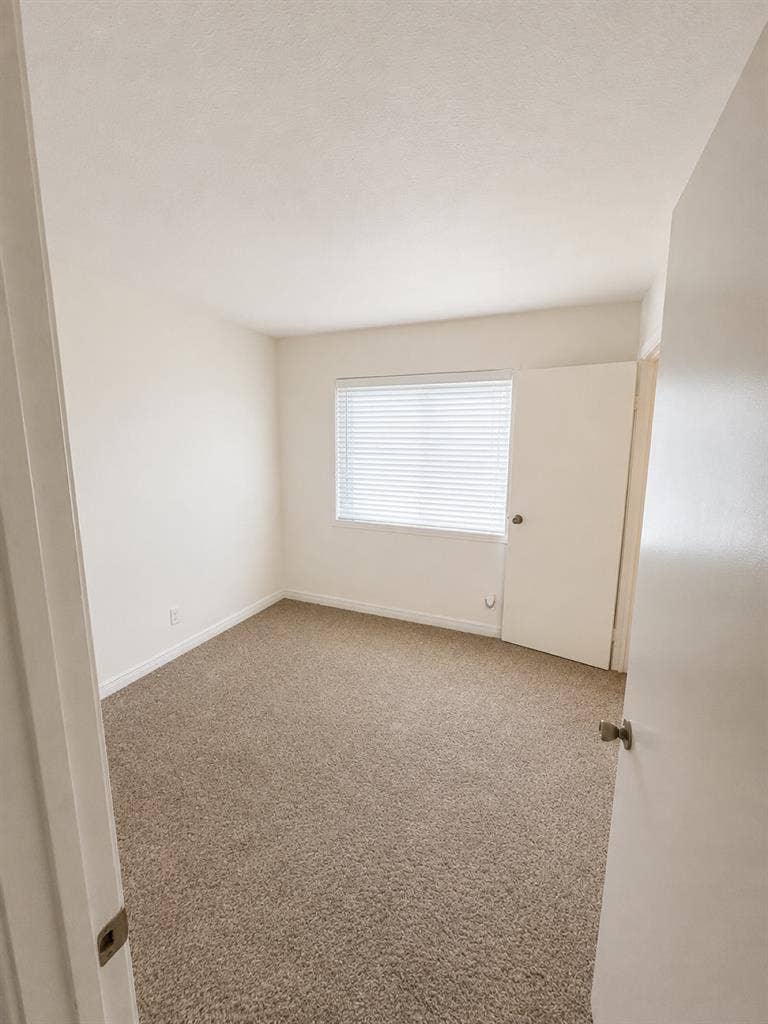Room available with bathroom