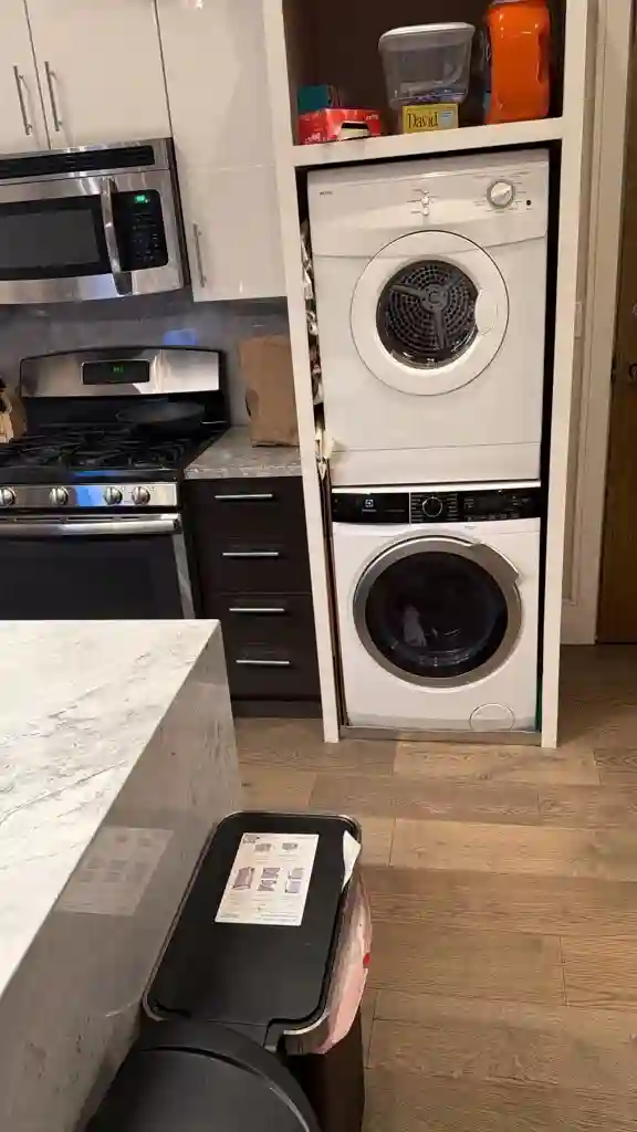 Fully Furnished 1BR Downtown Boston