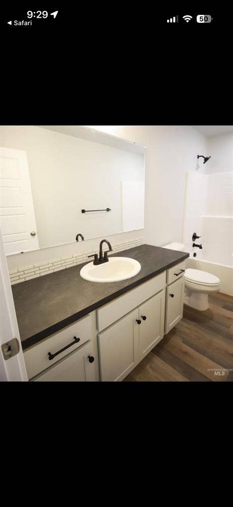 Newer, beautiful home in Meridian