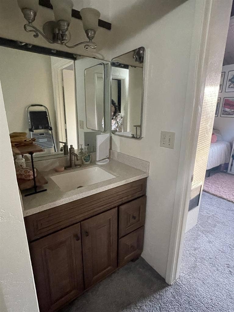 Shared Room Available 2026-2027