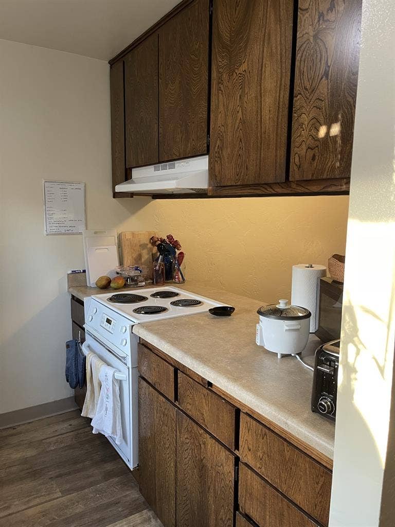 Shared Room Available 2026-2027