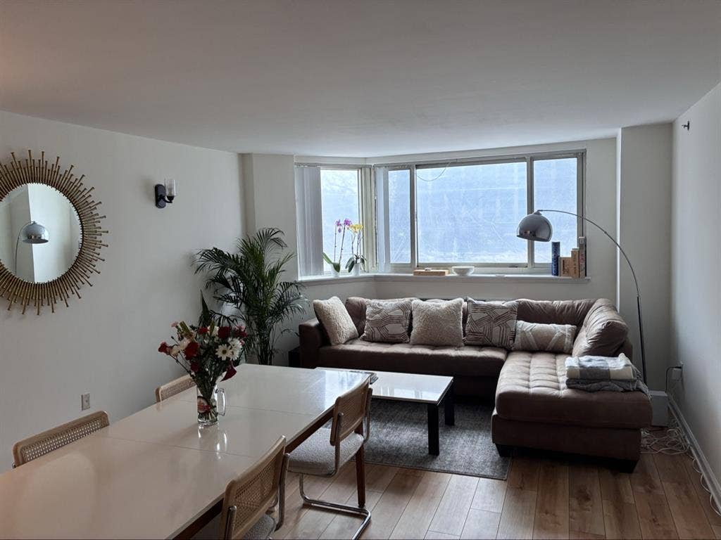 Room in Jersey City, Waterfront