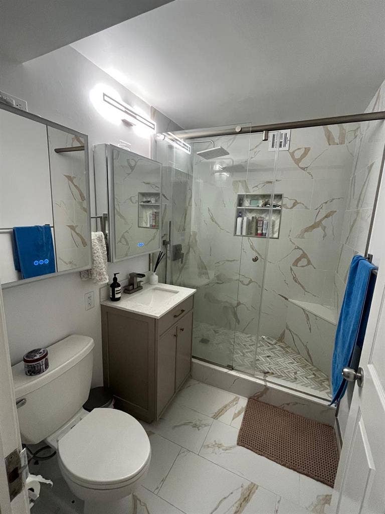 Room in Jersey City, Waterfront