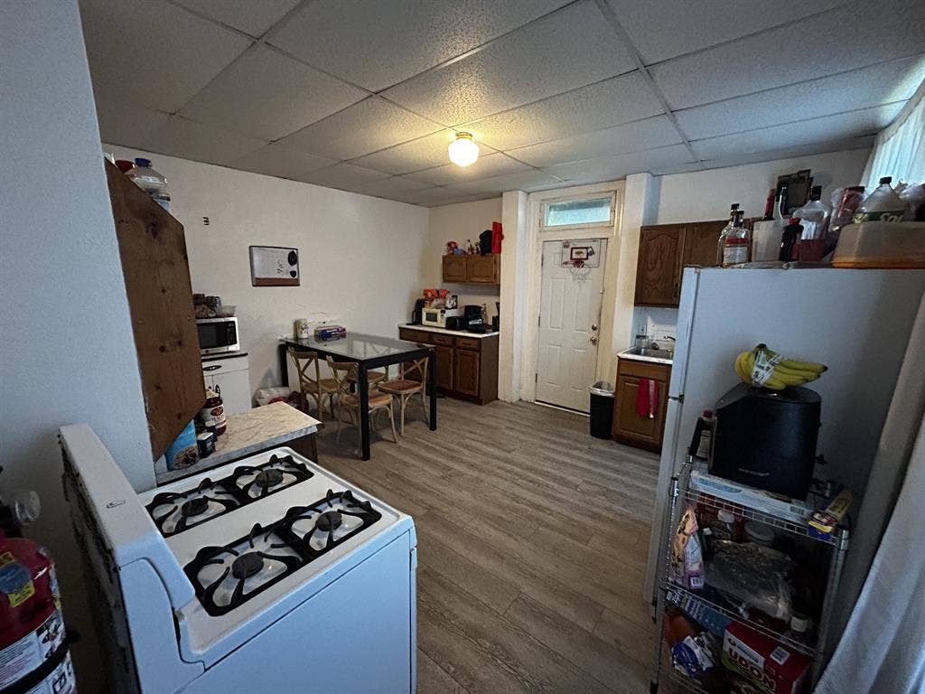 Private Bedroom for Rent Near UC