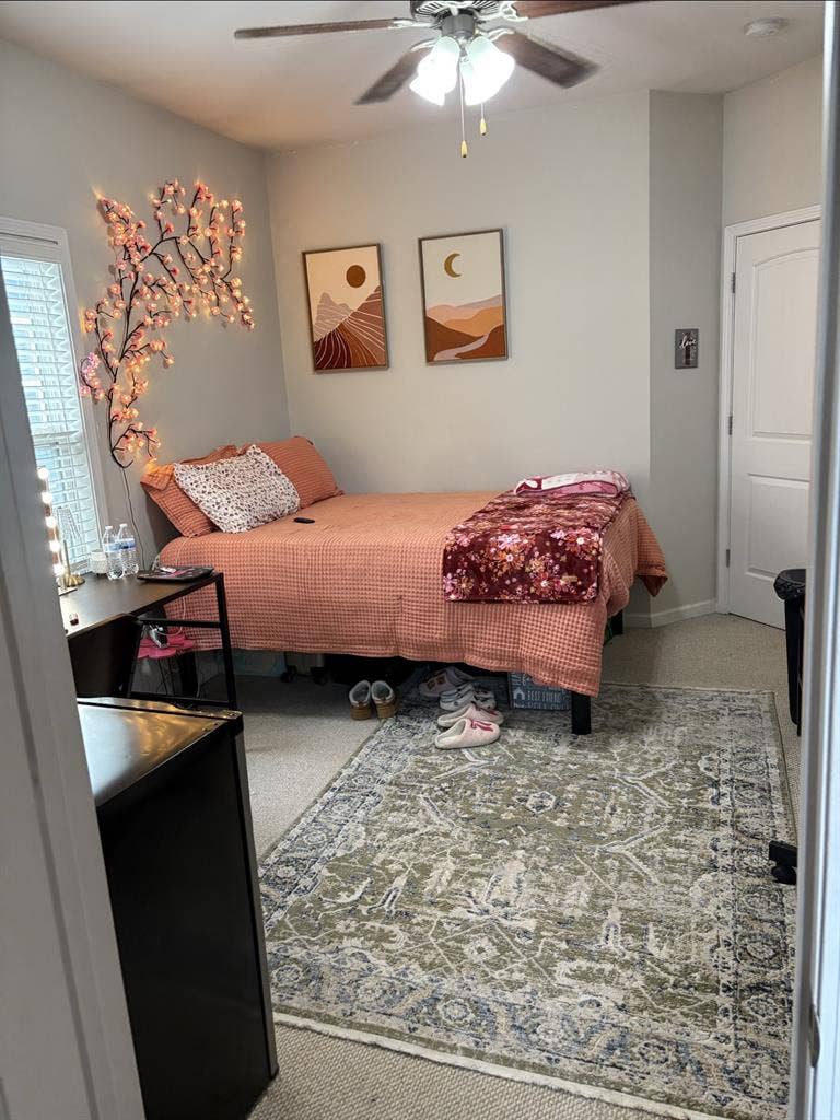 Private Bed/ Bath Lease Takeover