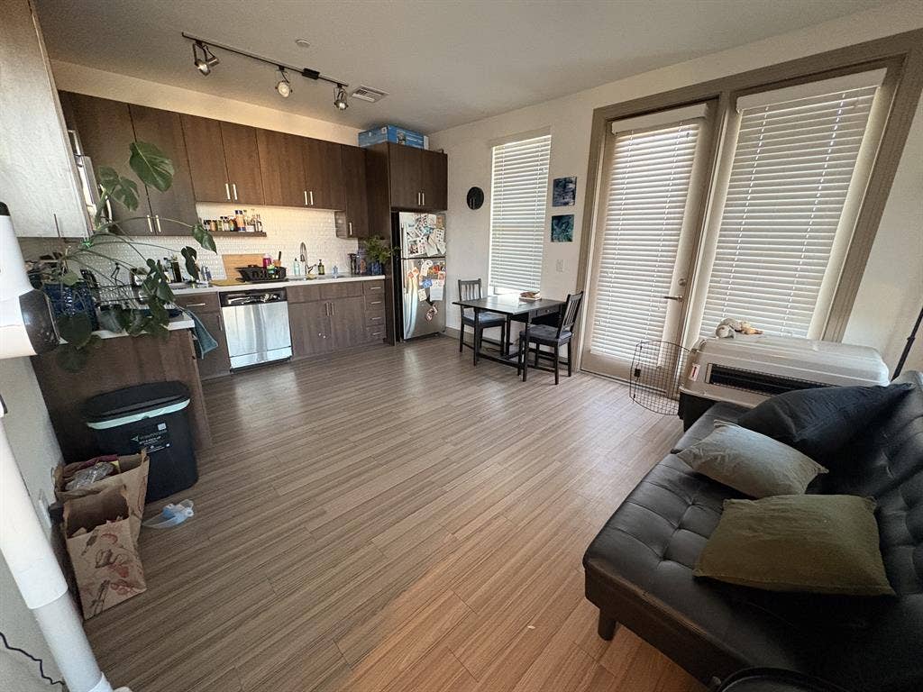 Ready to move, no deposit!!!