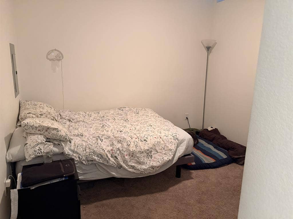 Ready to move, no deposit!!!