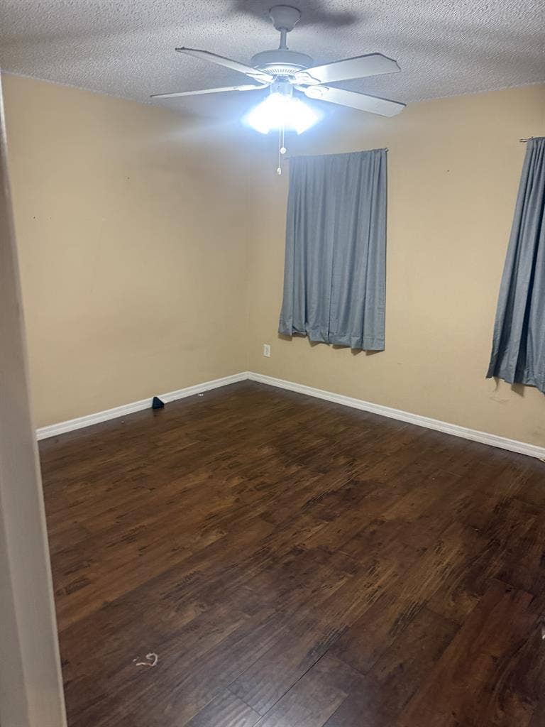 Room for rent 10 mins Near UCF!!