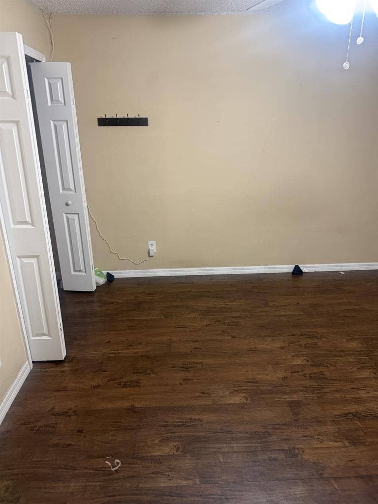 Room for rent 10 mins Near UCF!!