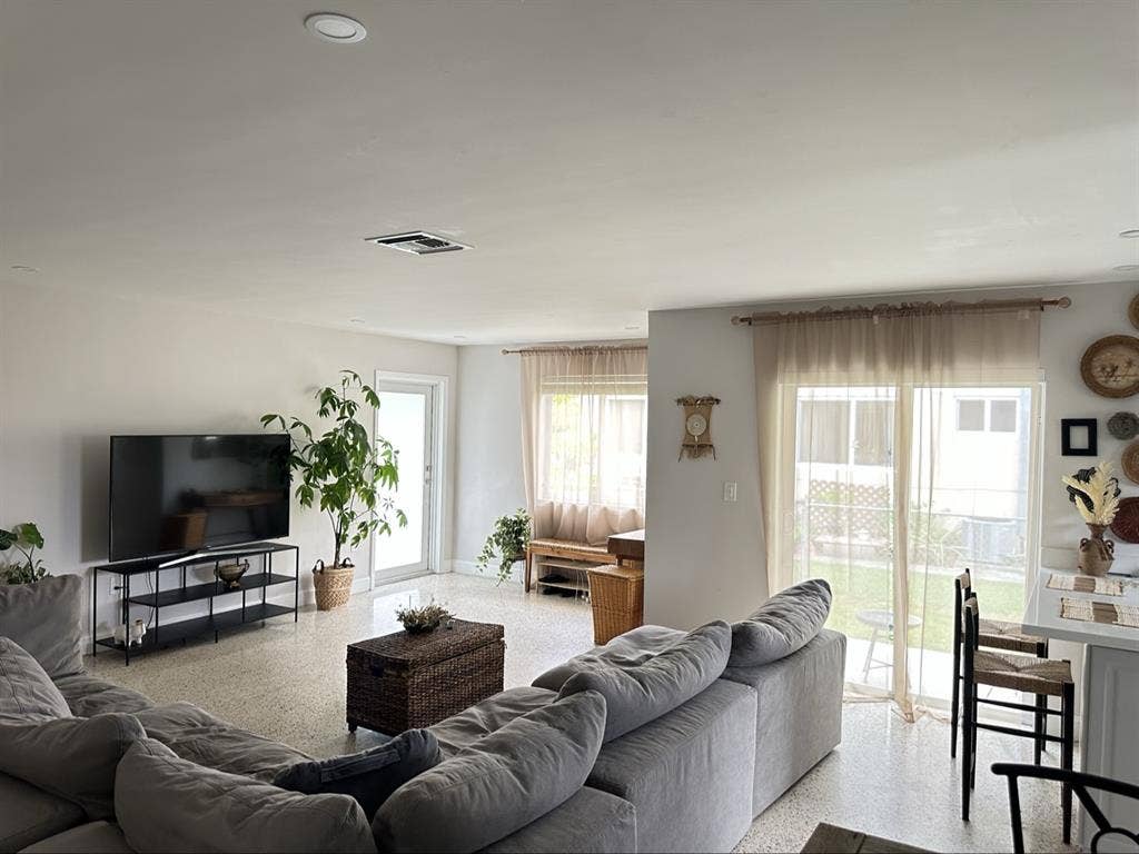 🏡✨FURNISHED ROOM FOR RENT ✨🏡