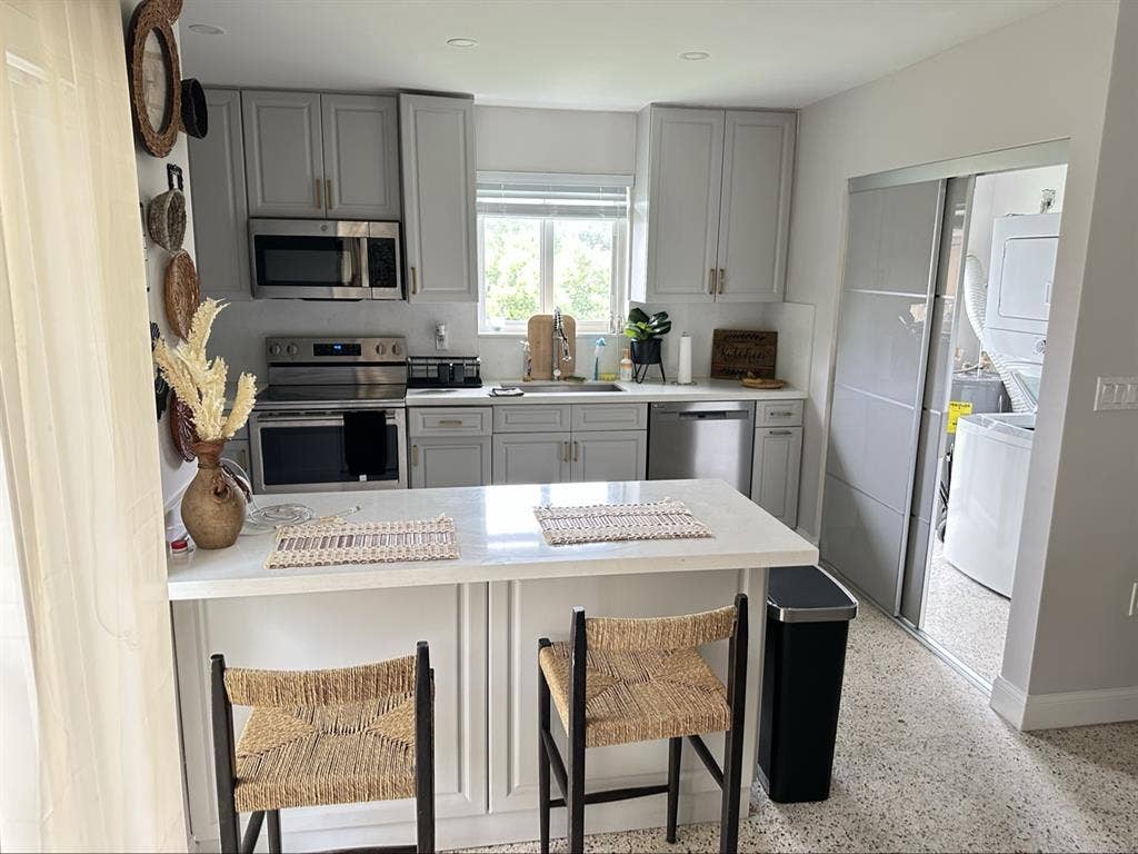 🏡✨FURNISHED ROOM FOR RENT ✨🏡